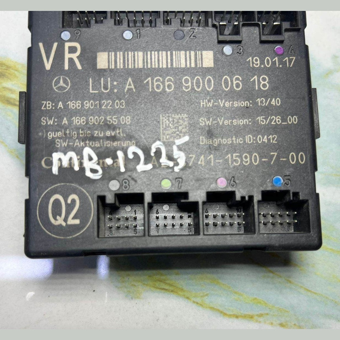Mercedes-Benz Door Control Module A 1669000618 GL, GLE, and ML