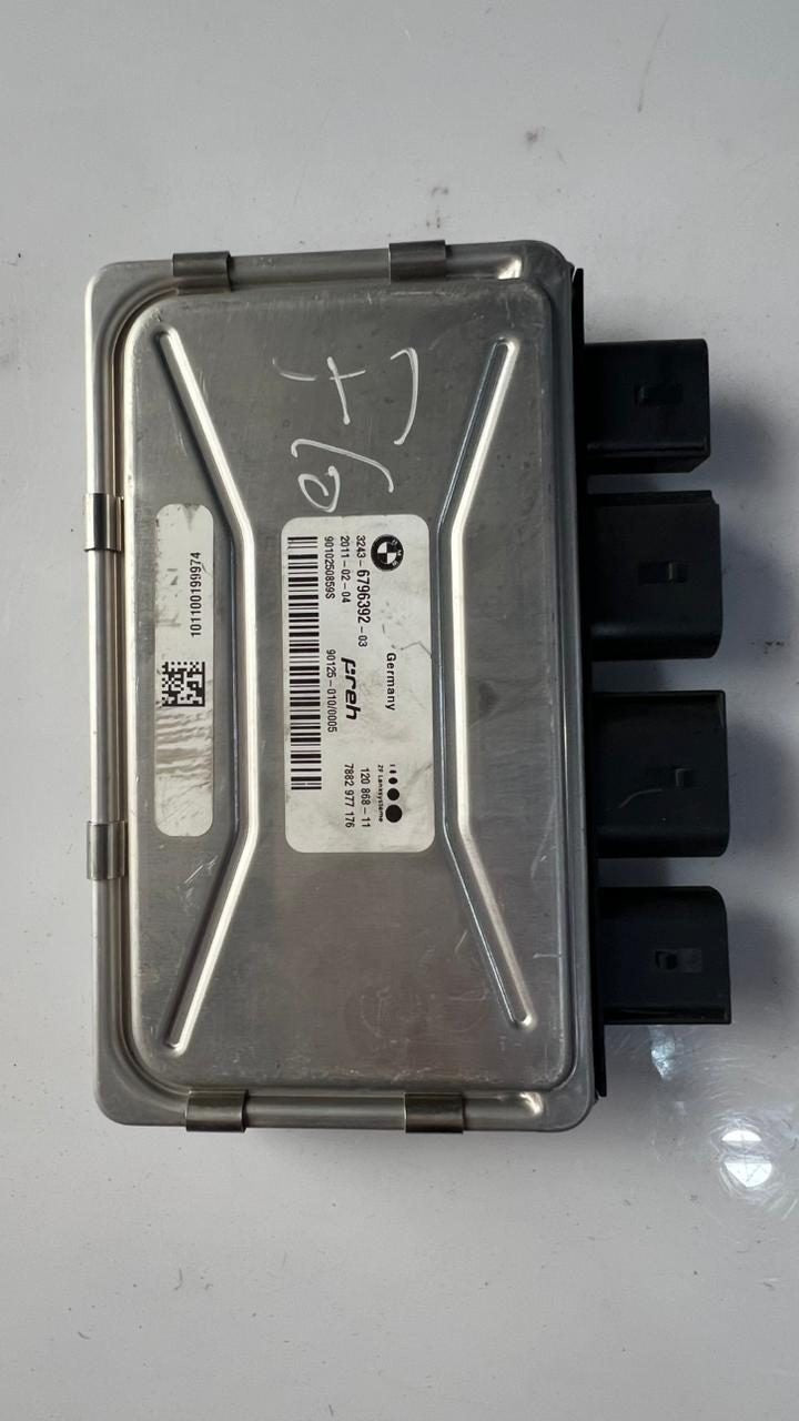 12-18 BMW 650i Active Steering Control Unit 6796392 F10, F01, F02, F06, F07, F11