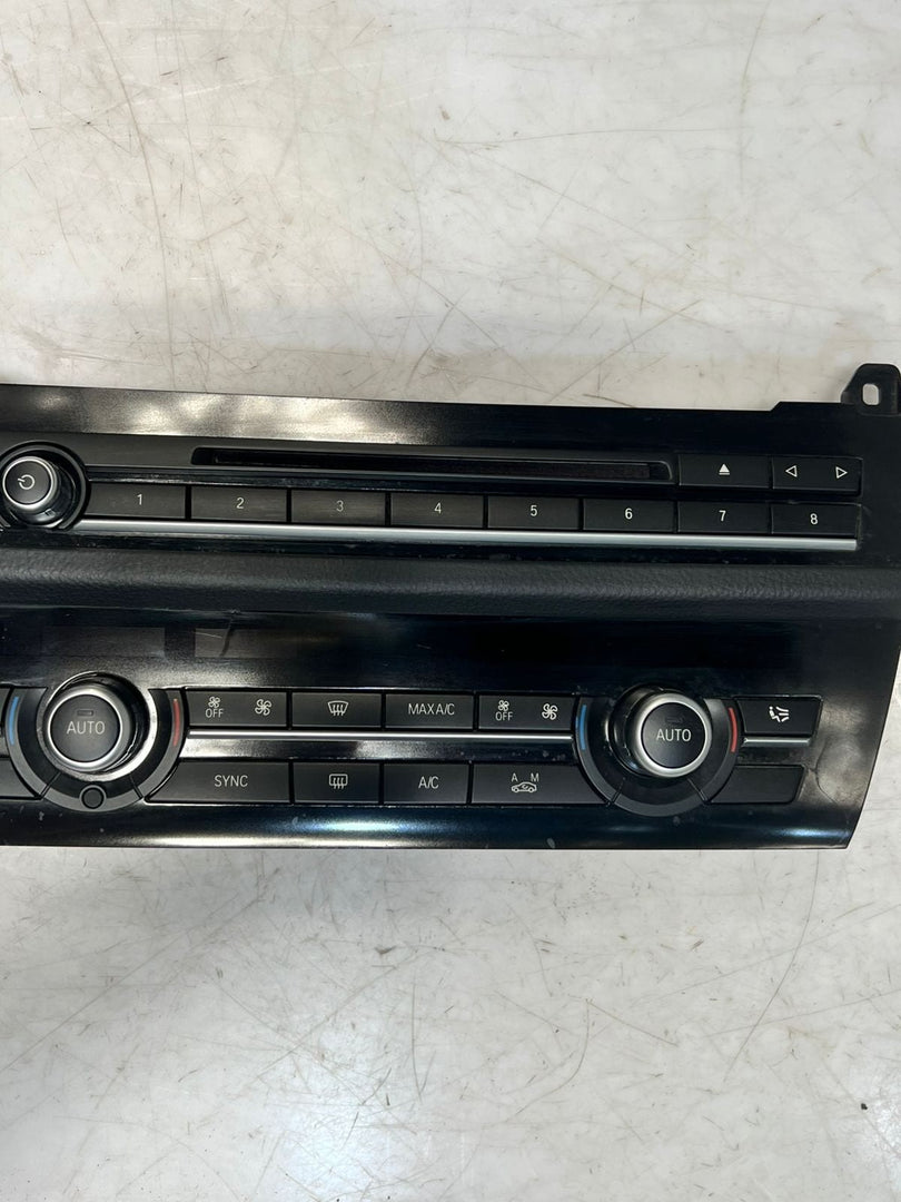 2009-2016 BMW 528i 5 Series F10 Sedan Control Panel Airflow 9352763 OEM