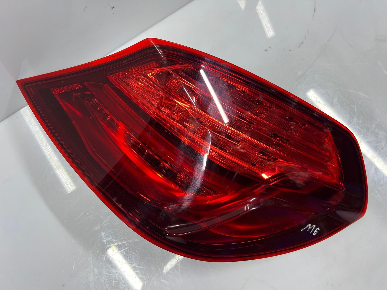 BMW Rear Tail Light BMW F12  LEFT  89505159 RIGHT 89505160