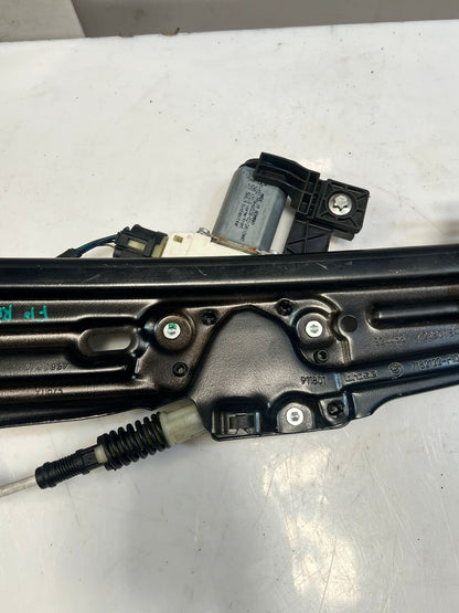 BMW 520d 5' F10 F11 Window Regulator Rear Right 7182122 OEM