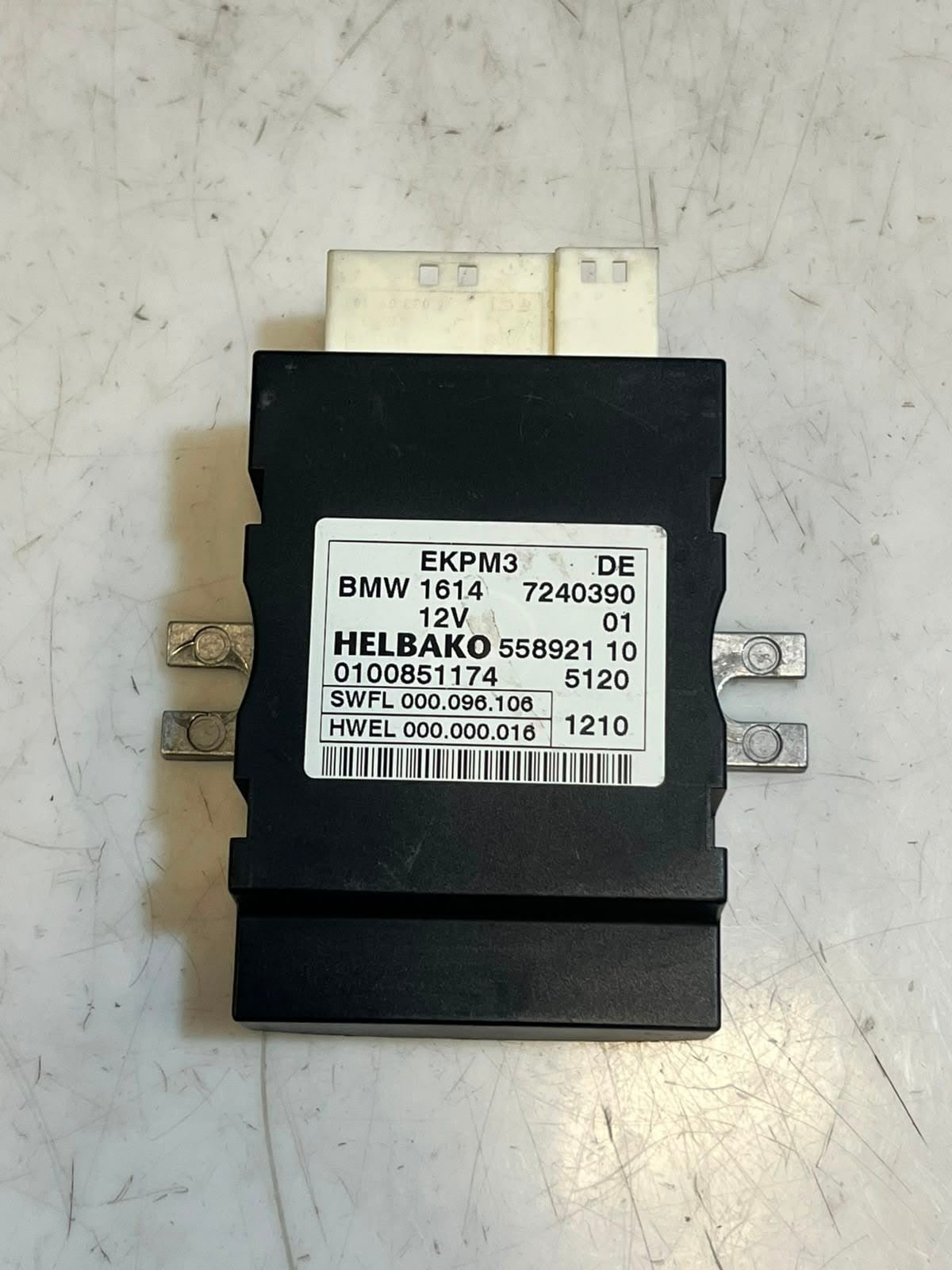 2009-2010 BMW 7 Series F01 F02 760Li 740Li Fuel Pump Control Unit 7240390 OEM