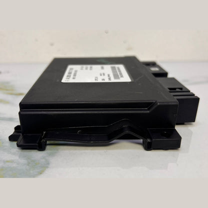 Mercedes-Benz W205 Drivetrain Control Unit A 205 900 77 05