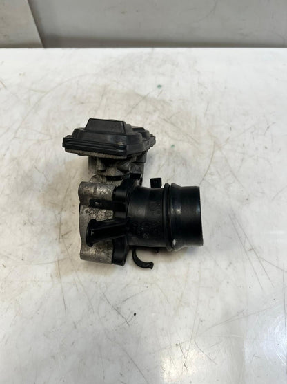 2013 BMW X3 X4 X5 X6 E84 E83 F25 F26 E70 F15 E71 F16 Throttle Body 7810752 OEM