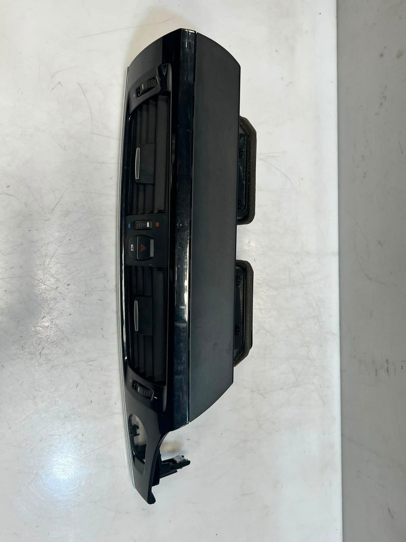 2010-2017 BMW X3 F25 CENTER Dashboard Air Vent GRILLE UNIT 9184742 OEM