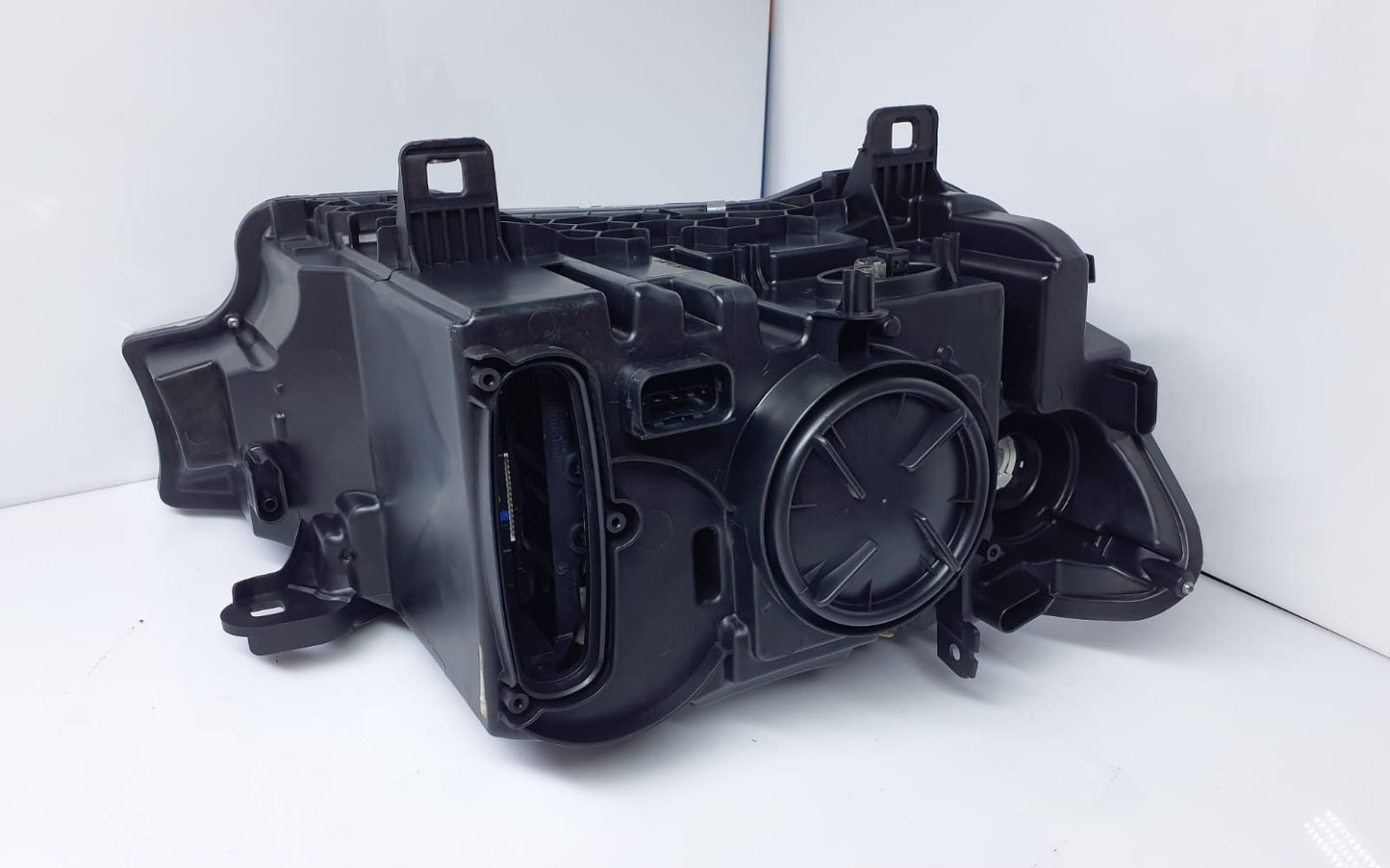 14-18 BMW X3 X4 F25lciLeft Driver Side Xenon Adaptive Headlight Bare OEM 7460617