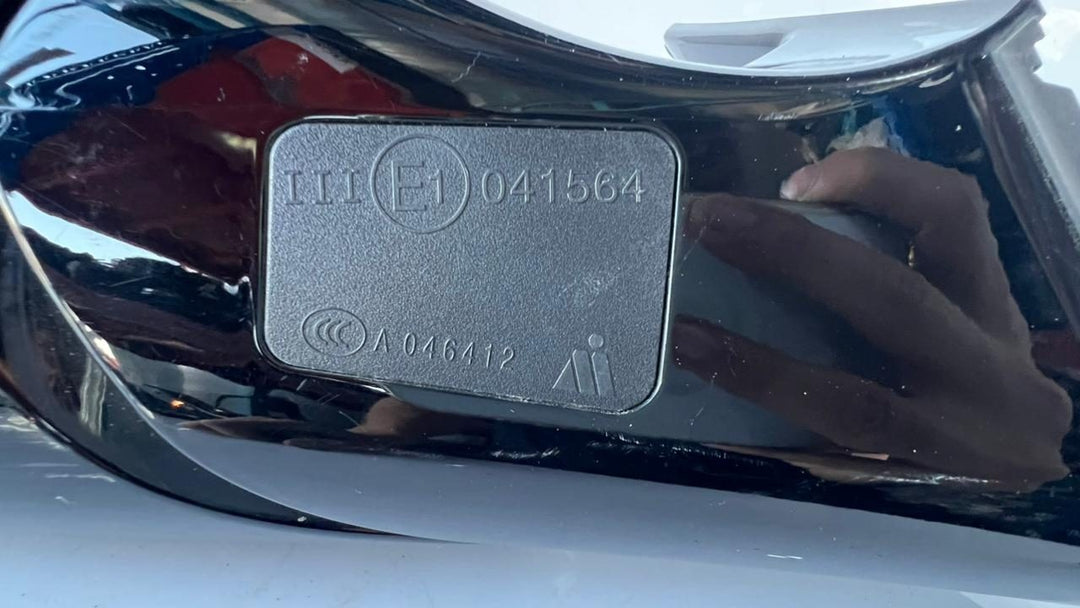 2018-2019 BMW F40 LEFT Side View Door Mirror A046412 RHD OEM