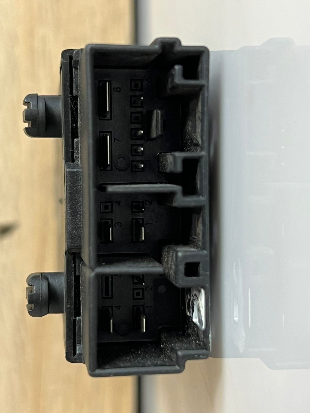 BMW X7 F25 X3 F15 X5 F16 X6 HEATED SEAT CONTROL MODULE P/N 9216468