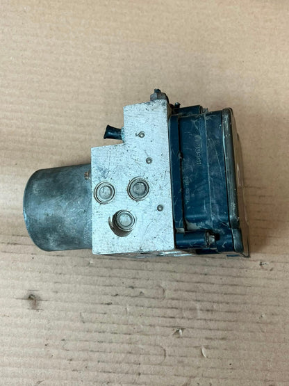 2013-2018 BMW X5 F15 ABS BRAKE Pump CONTROL Module 6870183 OEM