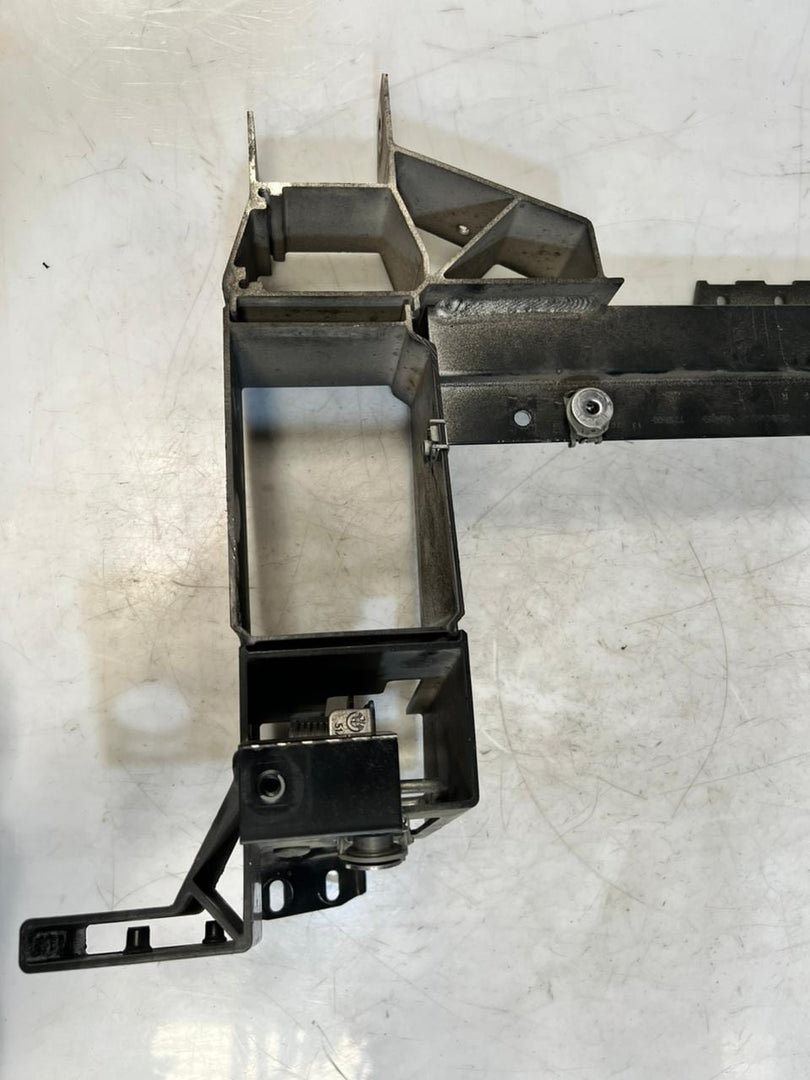 2015 BMW X3 F25 RADIATOR Front Reinforcement Support Bar BRACKET 7210500 OEM