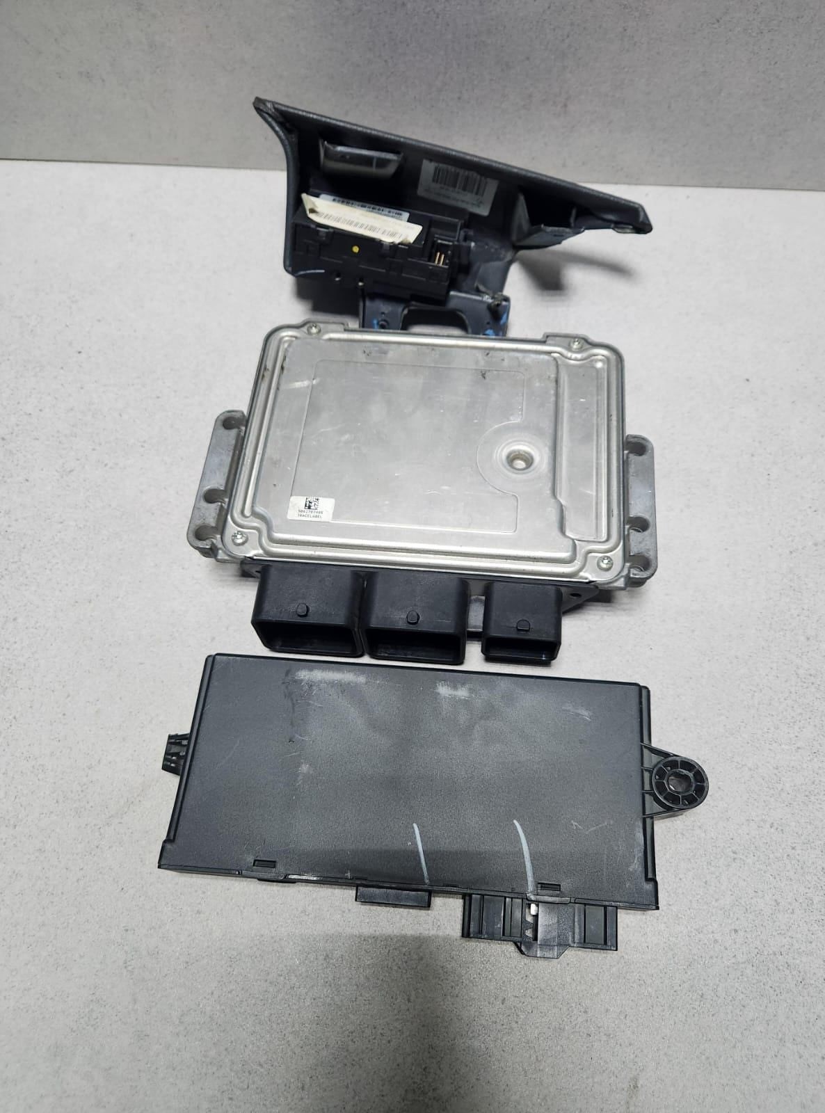 BMW Engine Control Unit 7641003 R55 R56 N14 1.6 174HP ECU SET 