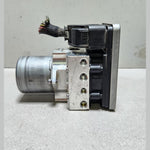 Bild in die Galerieansicht laden, BMW 5 Series G30 G31 540i xDrive Abs Pump Module 6887497 OEM