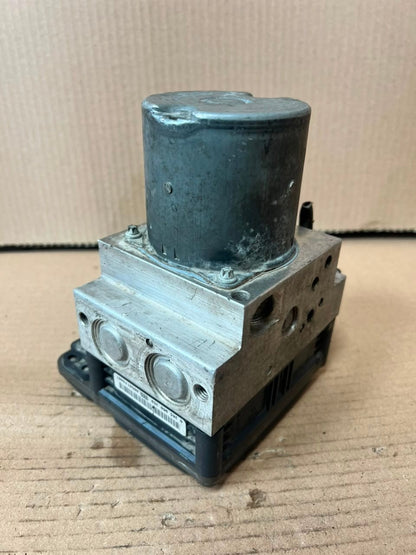 2010-2011 BMW X5 E70 and X6 E71 ABS DSC Pump Control Unit 6793492 OEM