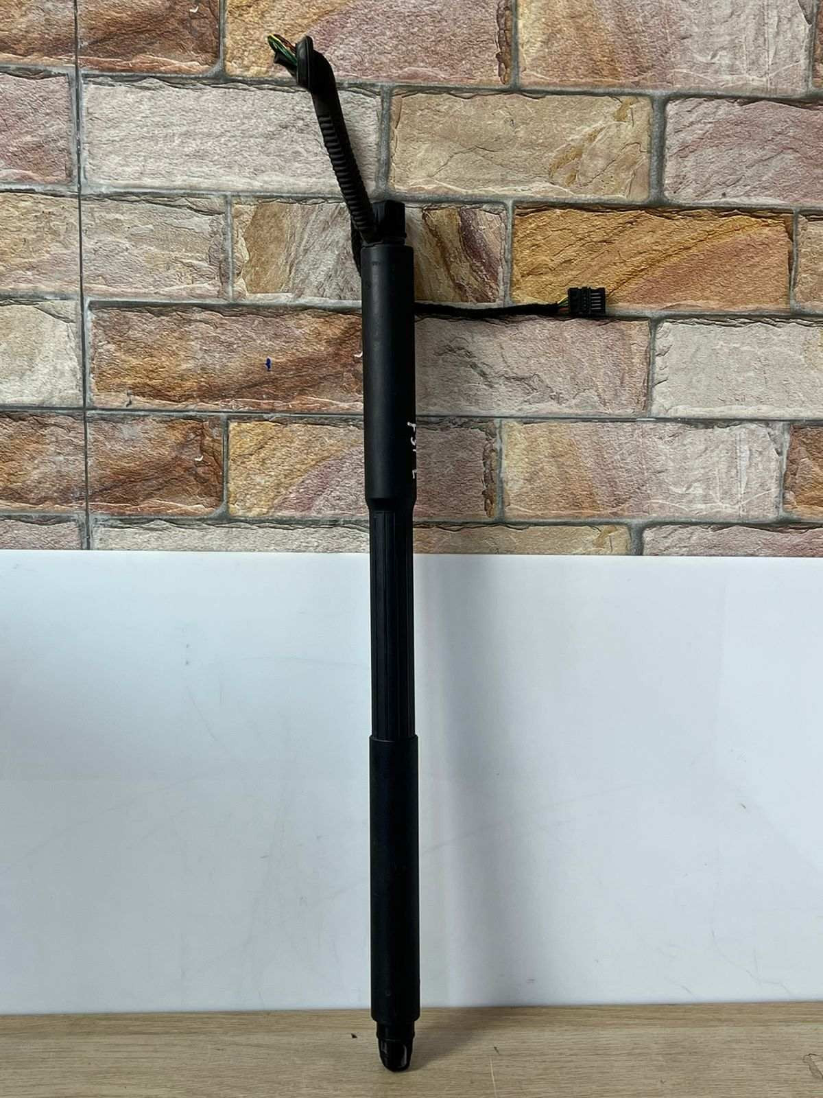 OEM tailgate gas strut for BMW 3 Series Touring F31 7263155 REAR LEFT