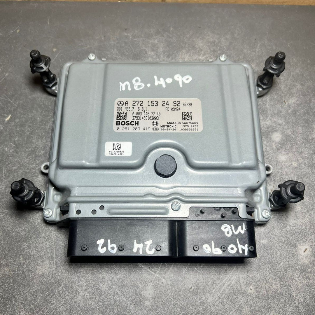 08-12 Mercedes W212 E-Klasse Motorsteuergerät ECM ECU A272 1532492 OEM
