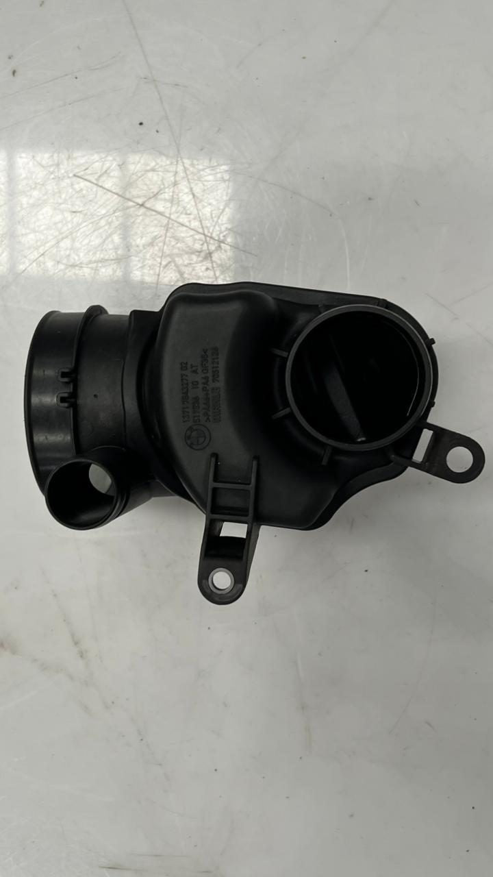 BMW Air Channel 1371 7843277 5 Series F10 and 6 Series F06, F12, F13