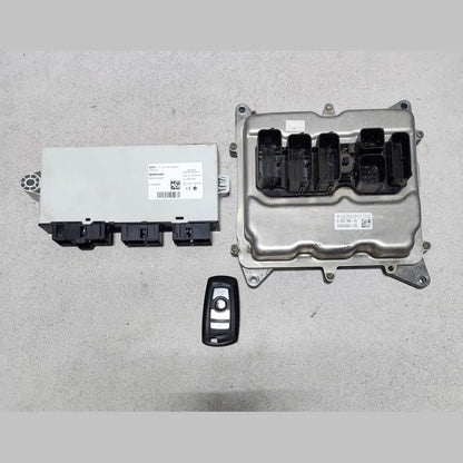 2012-2017 BMW 320i F10 F25 F30 N20 Engine Control Unit DME ECU Set 8606306 OEM