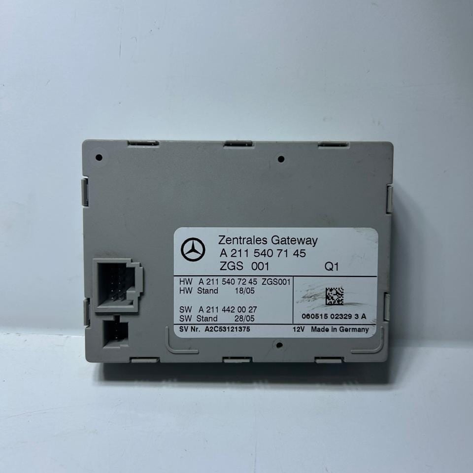 2004-2008 Mercedes-Benz E classCLS350 Central Gateway Control Module A2115407145