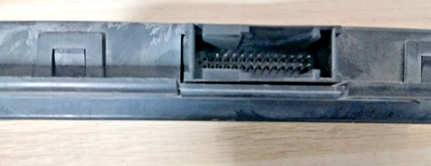 BMW 1 Series E81 118D Light Module Housing FRM ECU OEM 6827065