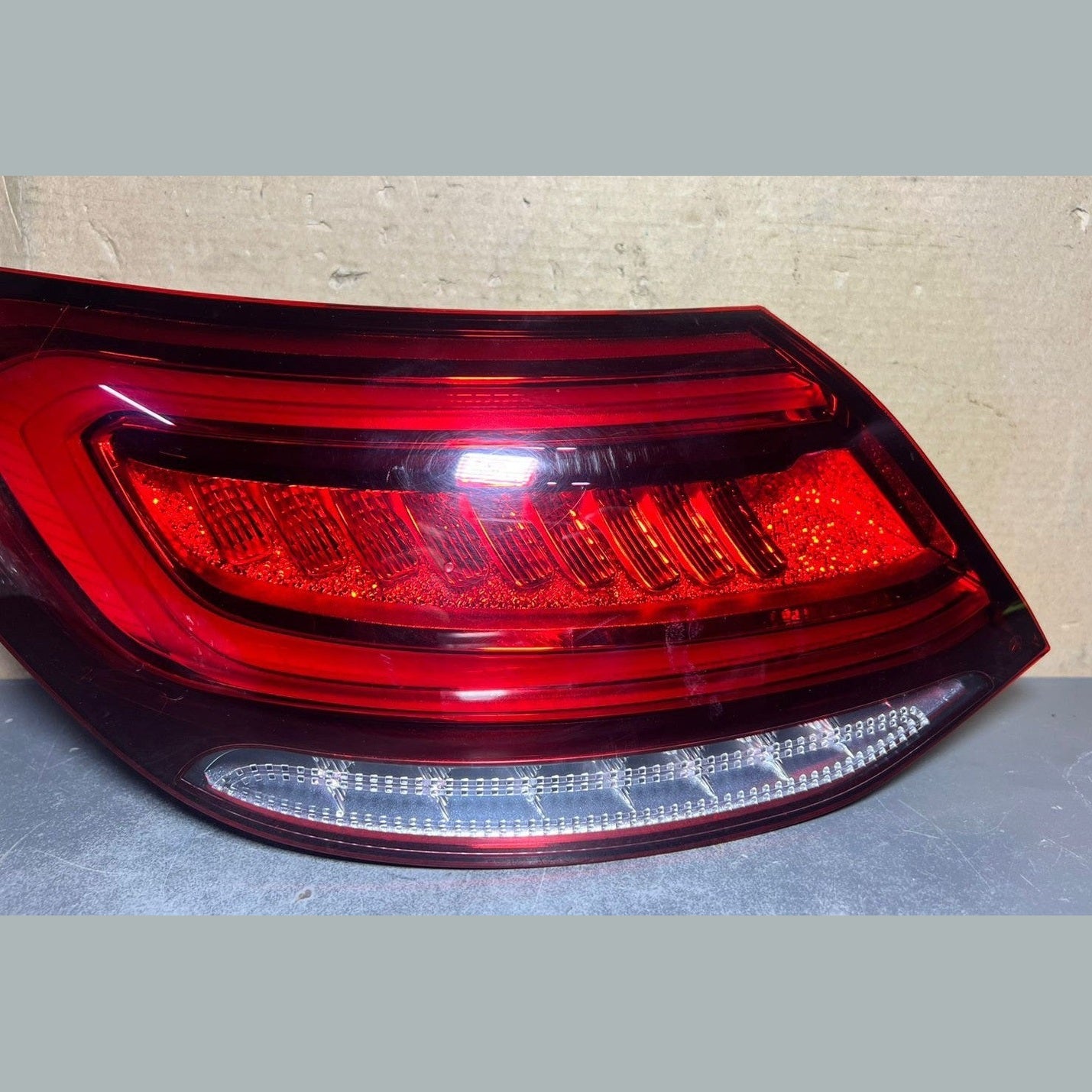 Mercedes W257 CLS Rear Left Side LED Tail Light Brake Stop Lamp A257 9002600