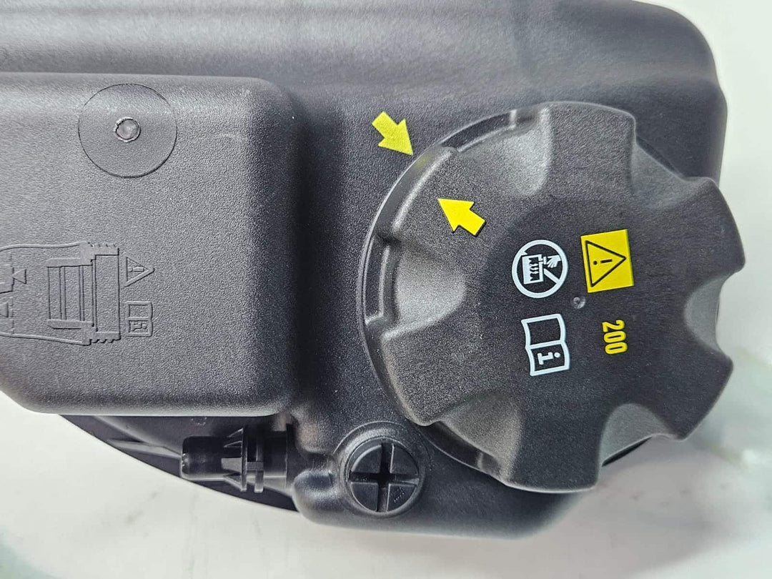 2016-2025 BMW X5 G05 Coolant Expansion Tank 8689765 OEM