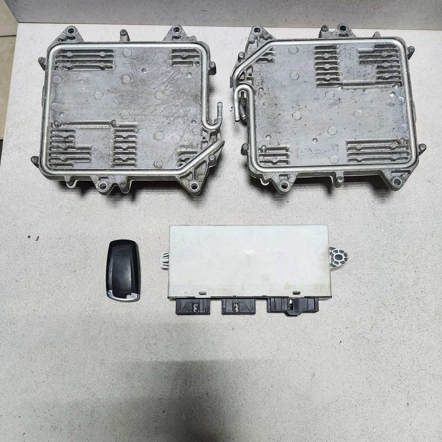 2014-2016 BMW 550i Engine Control Unit 7540738 650i 550i GT 4.4 N63