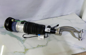 OEM BMW X7 G07 LCI Air shock absorber front left 7831561 ASSEMBLY 2020-2025