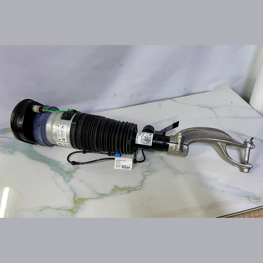 OEM BMW X7 G07 LCI Air shock absorber front left 7831561 ASSEMBLY 2020-2025