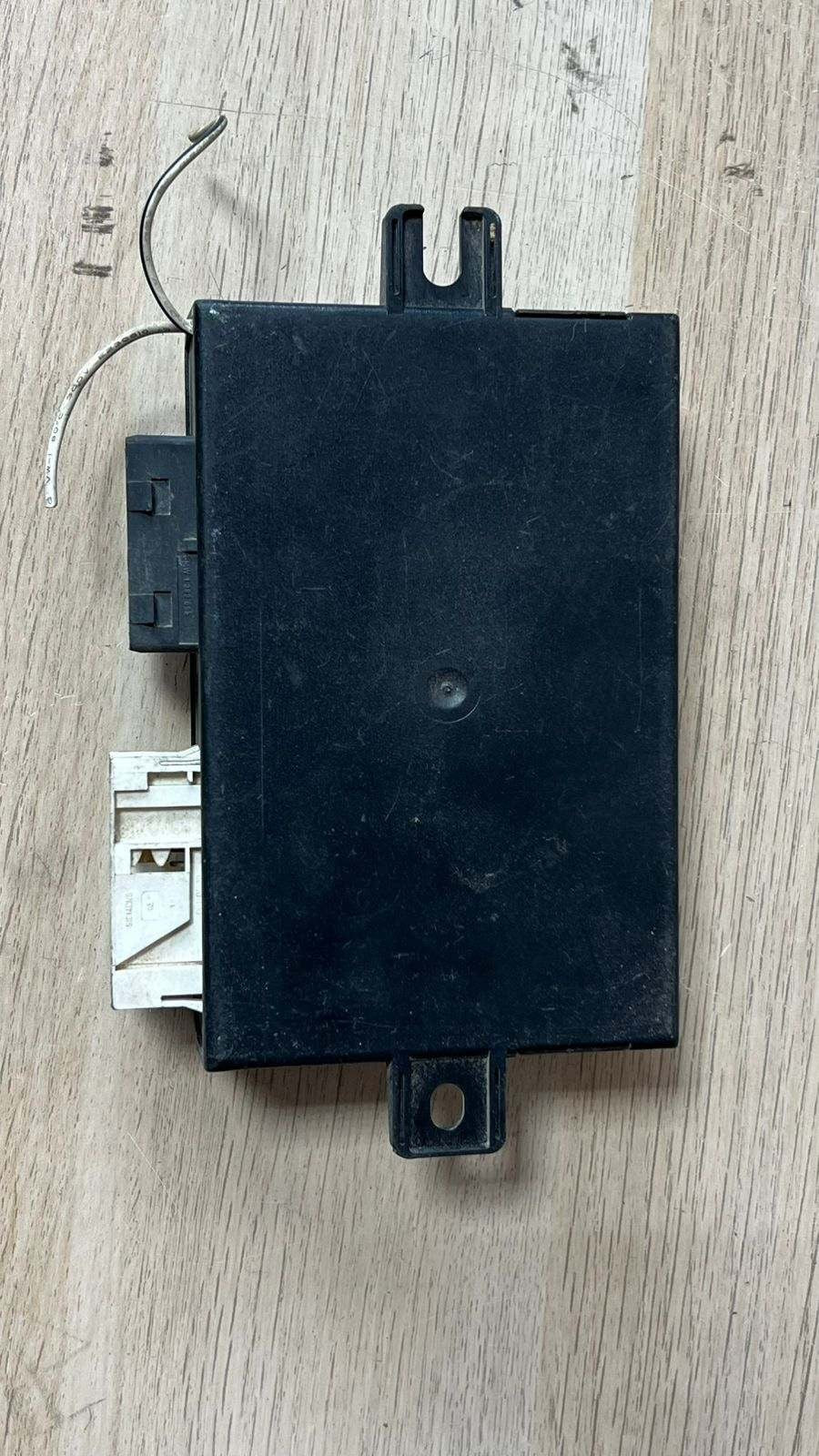 BMW Central Locking Control Module 8353569 E34, E36, 3 5 SERIES