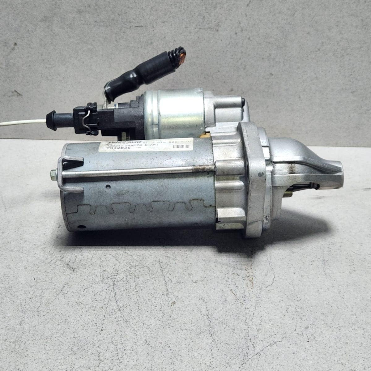 2011-2014 BMW X6 Starter Motor 7616500 E71 E92 F01 F30 X6 Z4 328xi 335is 740i