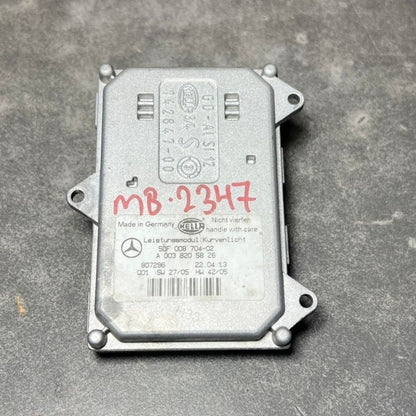 Mercedes W211 E350 Xenon Light Headlight Control Module Unit A003 8205826 OEM