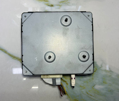 Mercedes-Benz W204 C-Class Rear-View Camera Control Module Unit A204 8207226 OEM