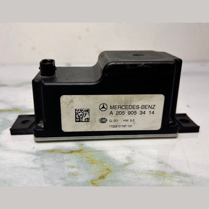 2015-2019 Mercedes-Benz C180 Voltage Converter A 205 9053414 C300, and C43