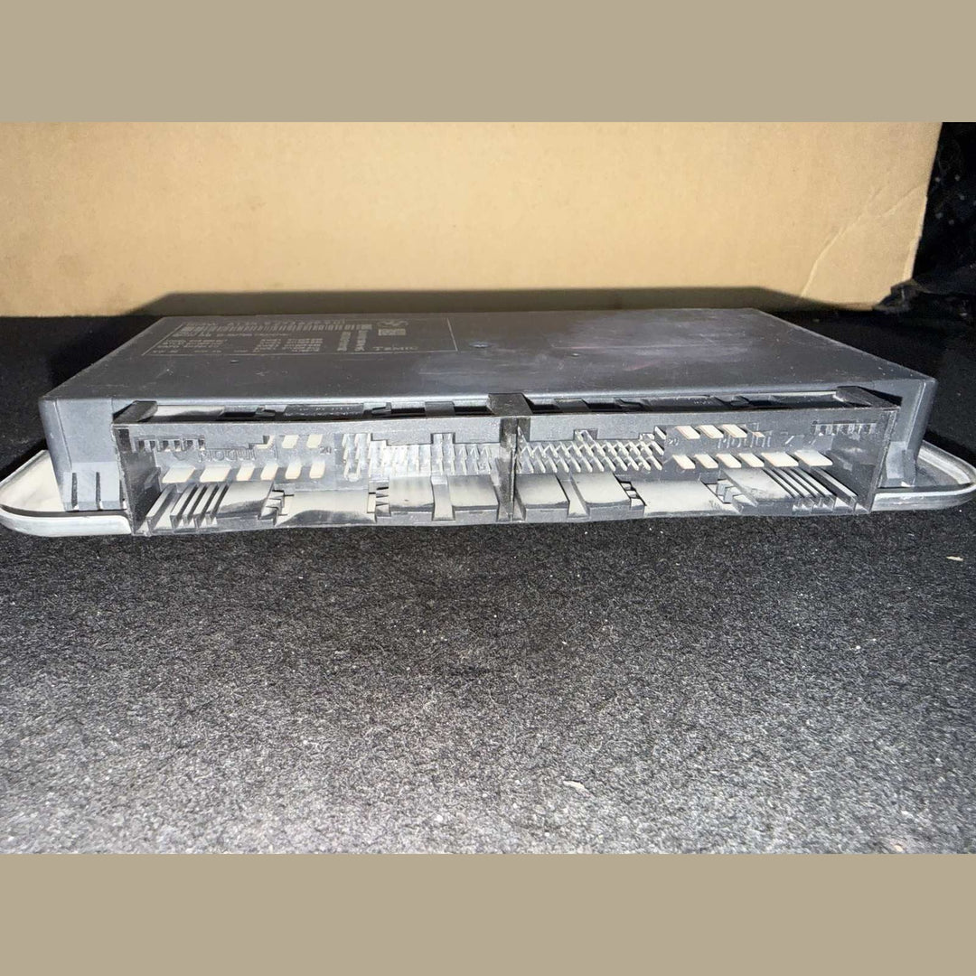 2010-2013 BMW 528i, 535i, 550i, 640i, 650i, 750i Footwell Control Module 9273629