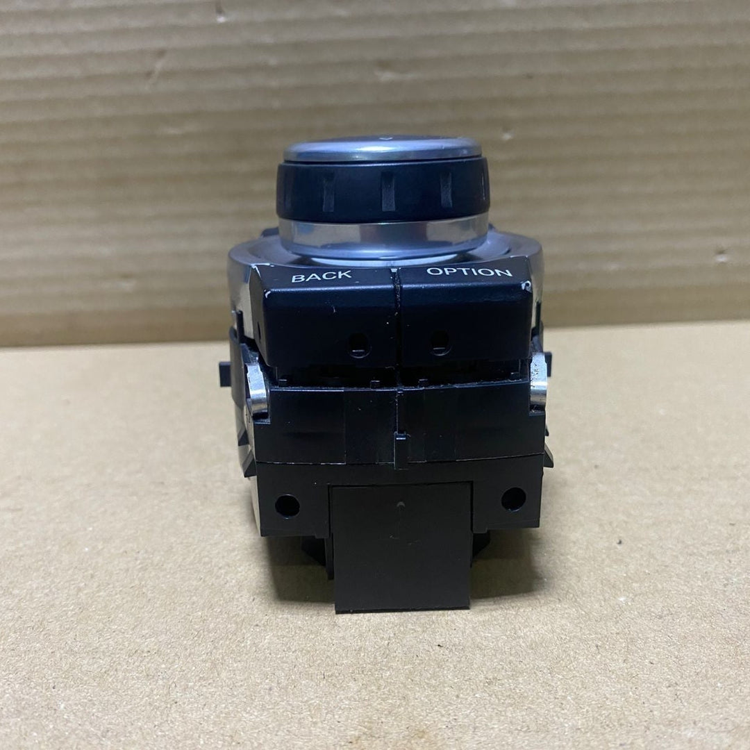 2008-2015 BMW X5 Idrive Media Switch Controller 9231116  E82, E90, E84, E70, E71