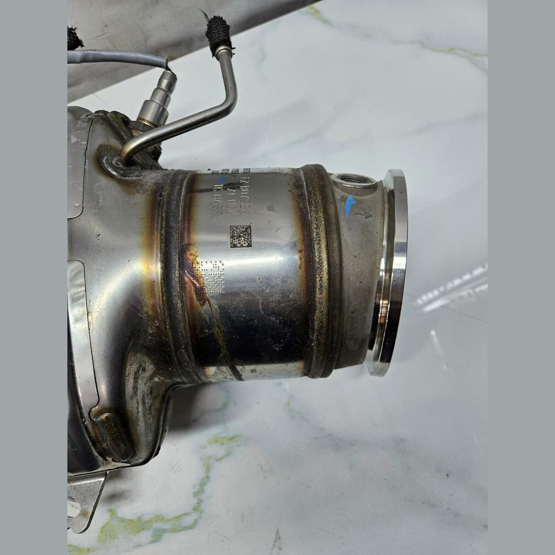 2023 BMW X5 G05 X3 G01 B58B30S Catalytic Converter 5A0BFD6 OEM