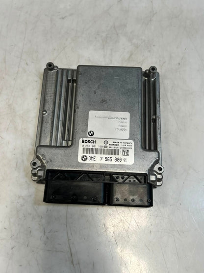 2007-2008 BMW 328i E90 E91 E92 E93 E87 118i Engine Control Unit ECU DME 7565300