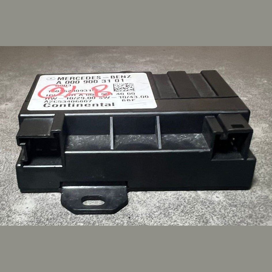 2020–2024 Mercedes-Benz W247 GLB AMG Fuel Pump Control Module  A000 9003101 OEM