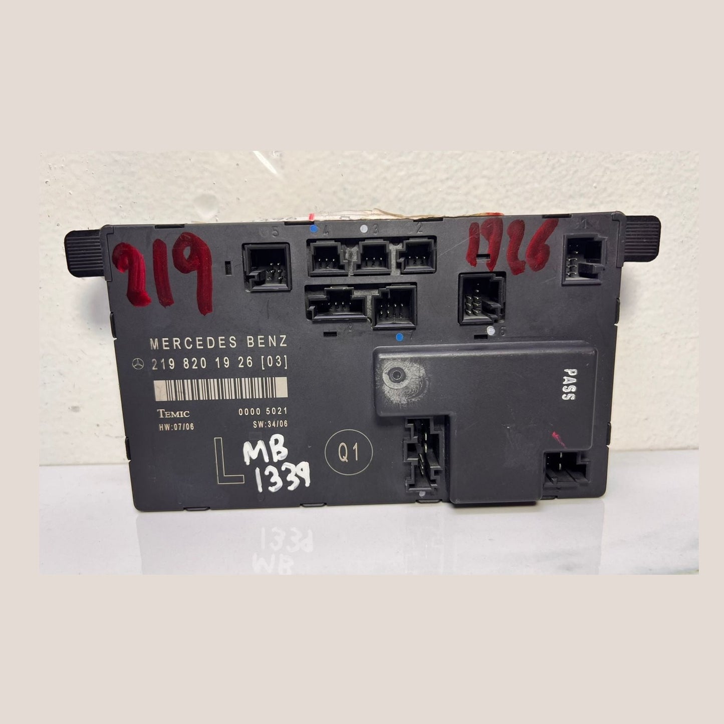 2006-2011 Mercedes-Benz CLS500 Door Control Module 219 8201926 W219 CLS Class