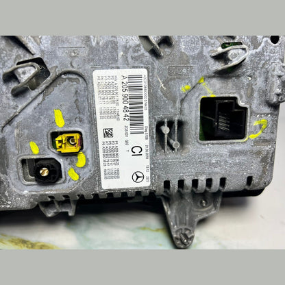 Mercedes W205 Speedometer Instrument Cluster Speedometer Display A205 9004842