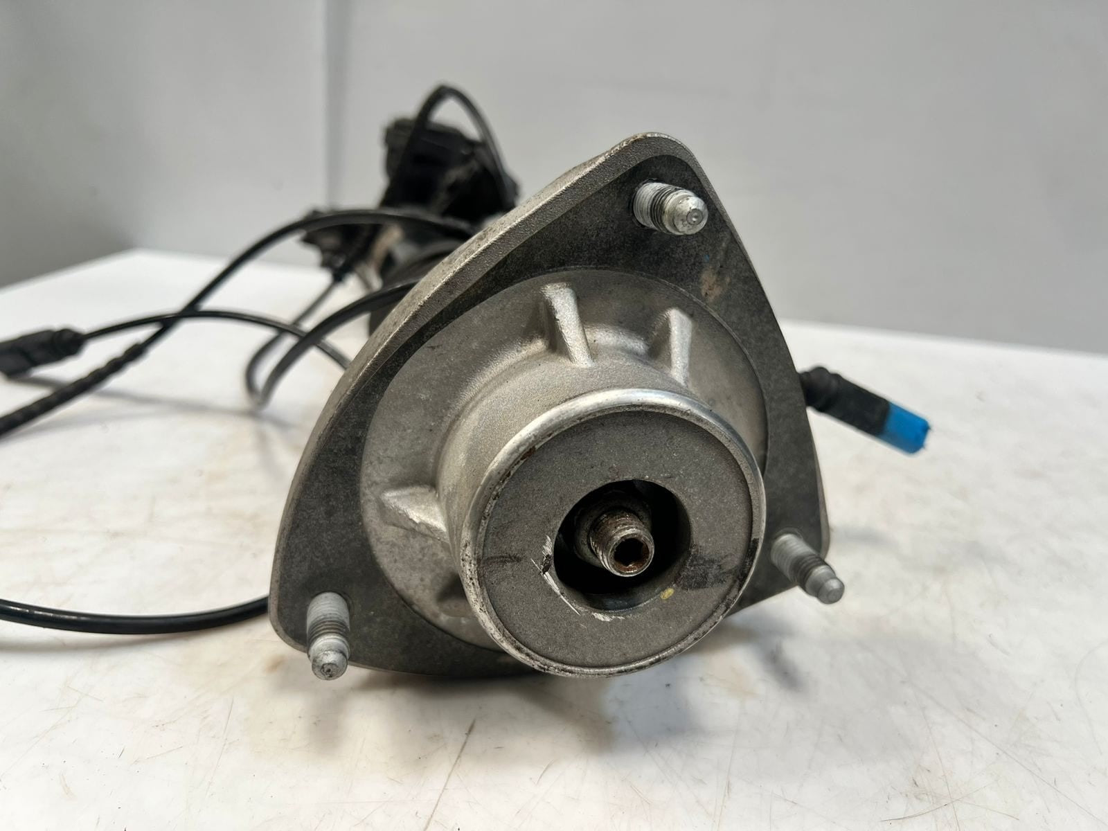2014-2018 BMW X5 F15 X6 F16 xDrive 30d Rear Shock Absorber DIESEL 6875087 OEM
