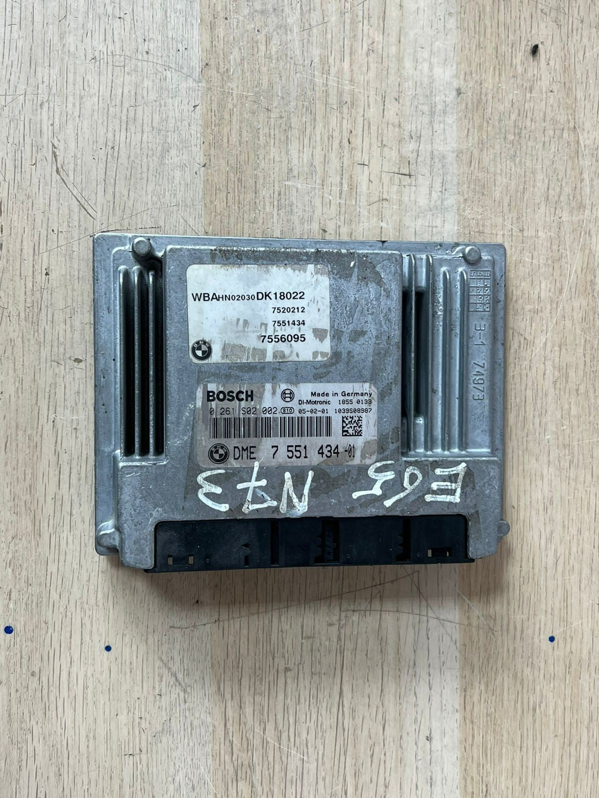 BMW E65 N73 ECU Engine Control Unit DME BOSCH 0261S02002