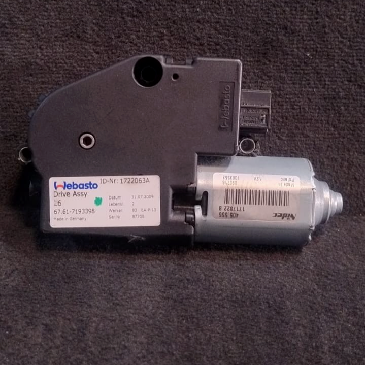BMW E90/E92 F10 SUNROOF SLIDING/TILTING MOTOR OEM P/N 7193398