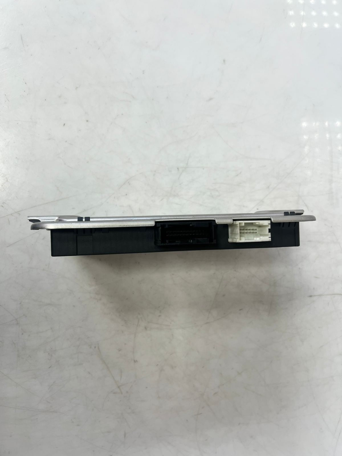 2009-2016 BMW 535i F07 F18 F10 F11 F12 F13 Footwell Light Control Module 9274276
