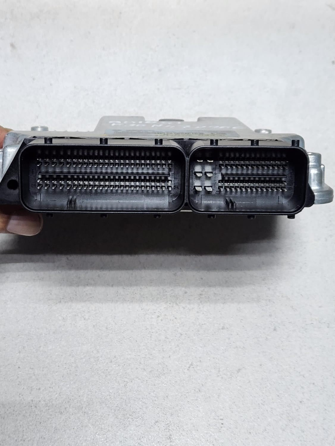 BMW Engine Control Unit 8570933 F20 F21 1 Series and F30 320D ECU SET 2.0D 2014
