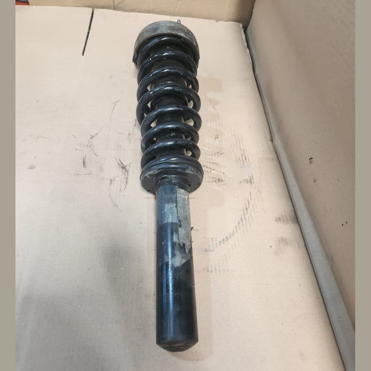2006-2013 BMW X5 Front Shock Absorber 6780488 X5 E70 right