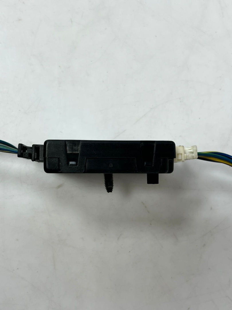 2015-2018 BMW X6 F16 EMC Filter Module antenna amplifier 9289679 OEM