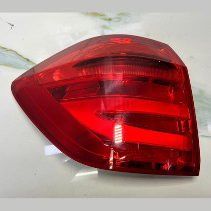 Mercedes W166 GL350 Rear Left Side LED Tail Light Brake Stop Lamp A166 9067301