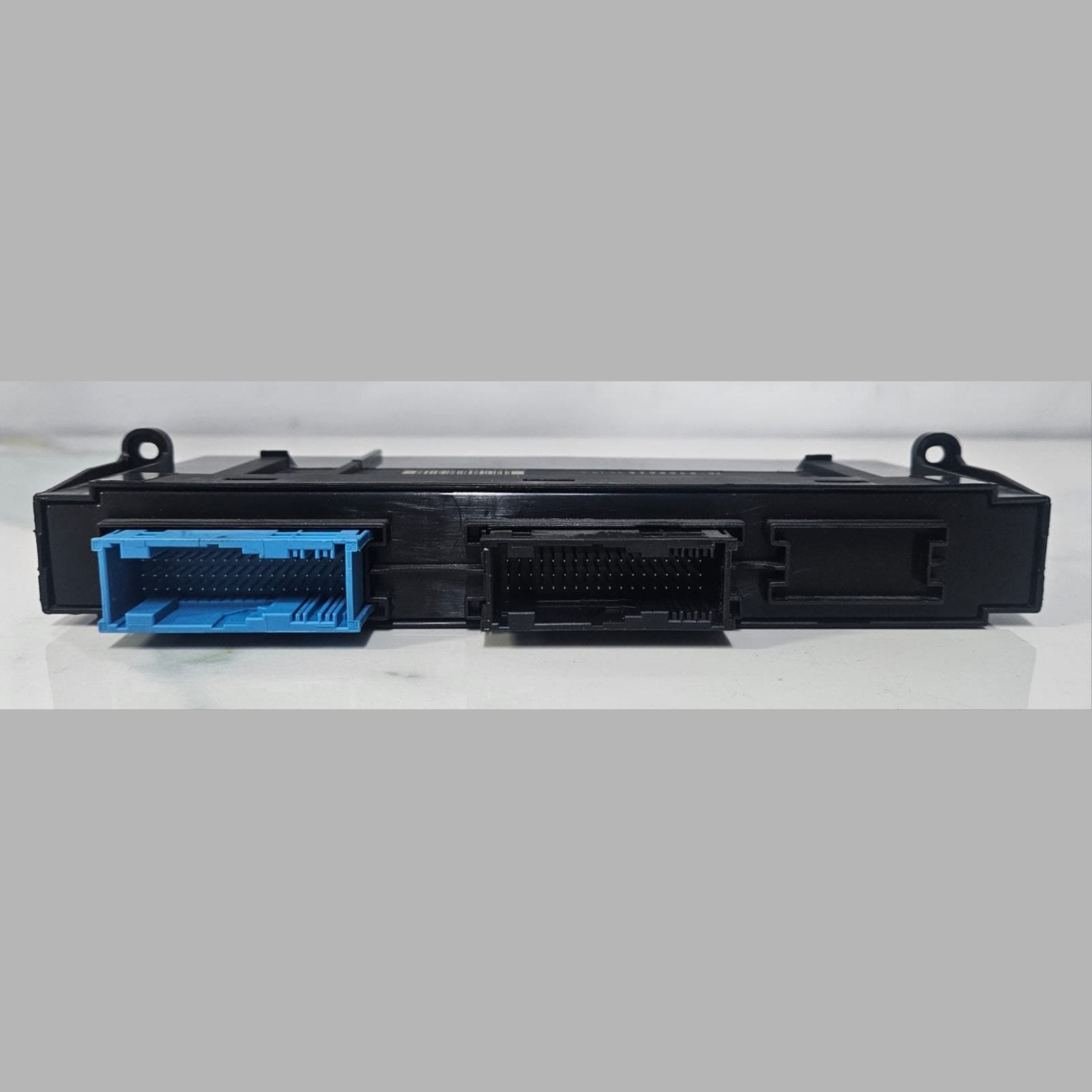 OEM BMW X1 E84 20d XDRIVE JUNCTION BOX MODULE 9298948