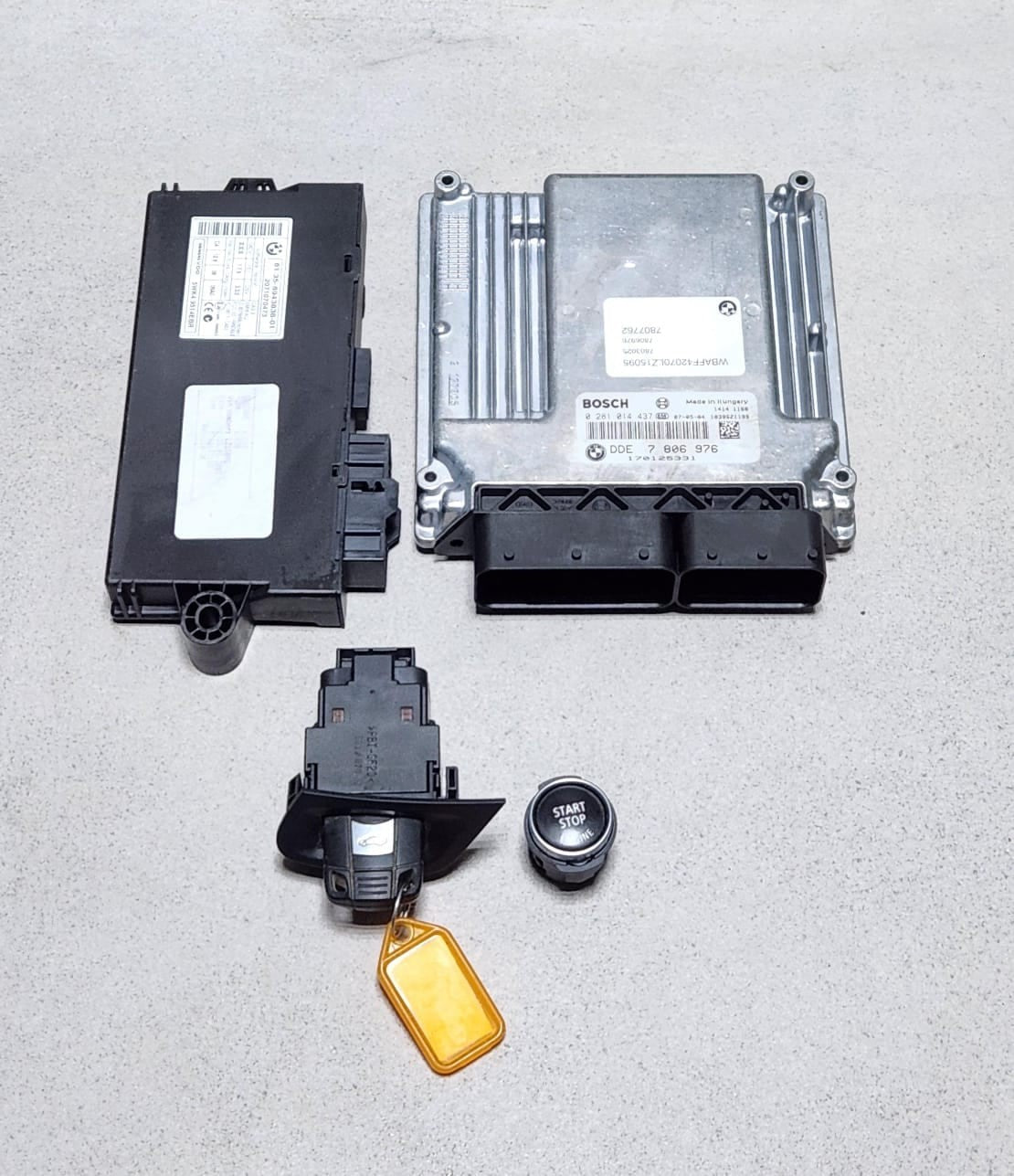2007-2008 BMW X5 E70 DIESEL 3.0D M57 Engine Control Unit 7806976 X5 E70